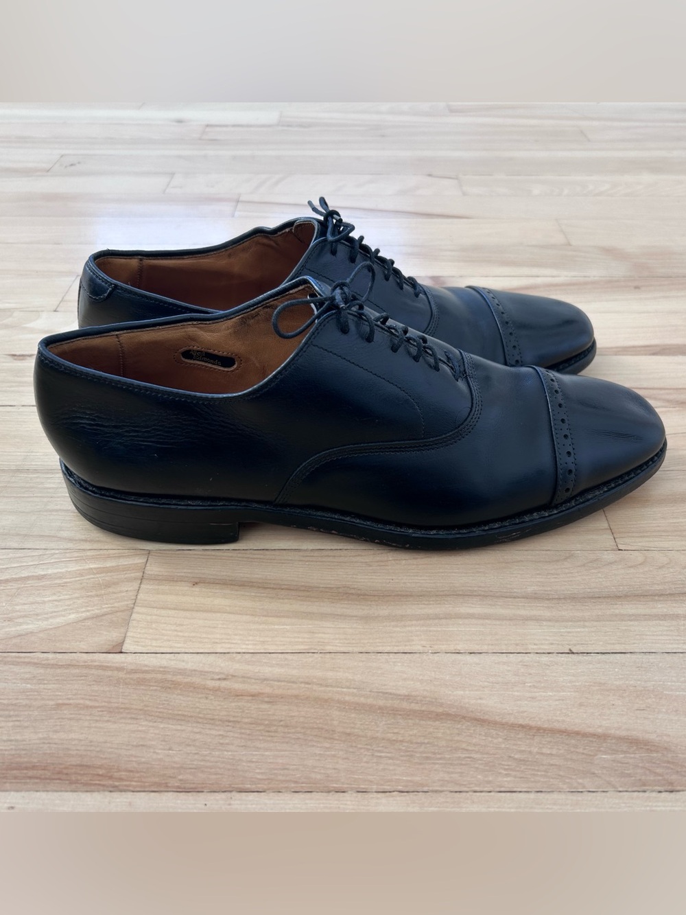 Allen Edmonds Fifth Avenue Byron Black Cap Toe Oxford Dress Shoes 9.5 B